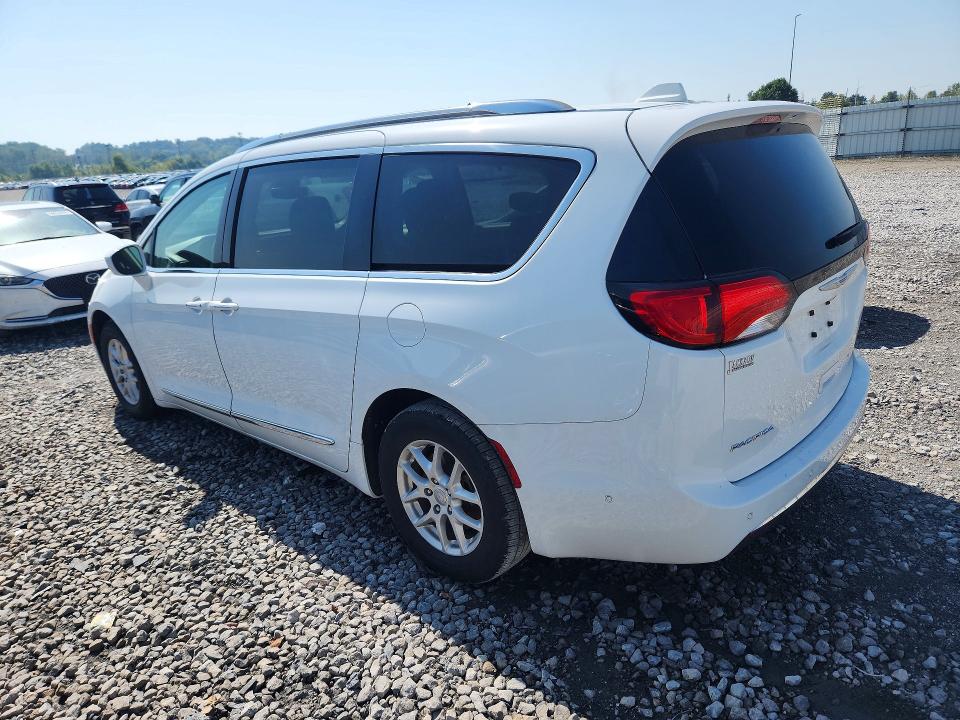 Photo 2 from auction – 2020 CHRYSLER PACIFICA with VIN 2C4RC1BG8LR138829