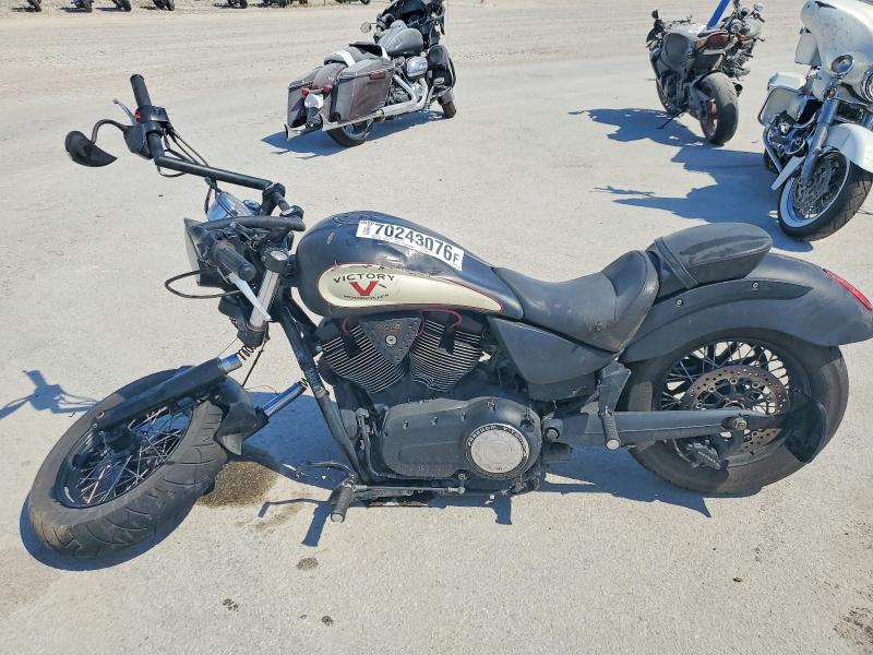 Снимка 3 от търг – 2013 VICTORY MOTORCYCLES HIGH-BALL с VIN 5VPWB36N7D3018641