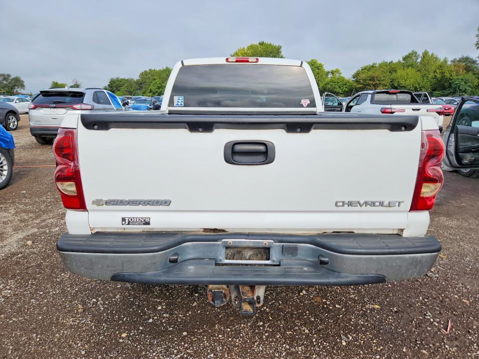 Photo 6 from auction – 2003 CHEVROLET SILVERADO with VIN 1GCEK19T93E241095