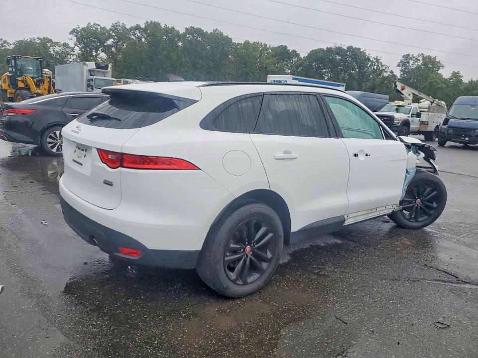 صورة رقم 3 من المزاد - 2020 JAGUAR F-PACE مع VIN SADCJ2FX0LA656535