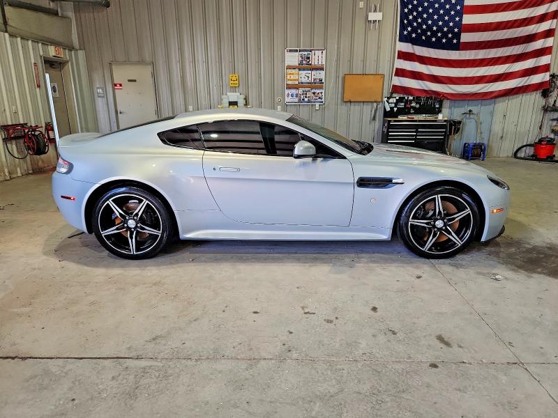 Photo 13 from auction – 2016 ASTON MARTIN V8 with VIN SCFEKBDL4GGC20568