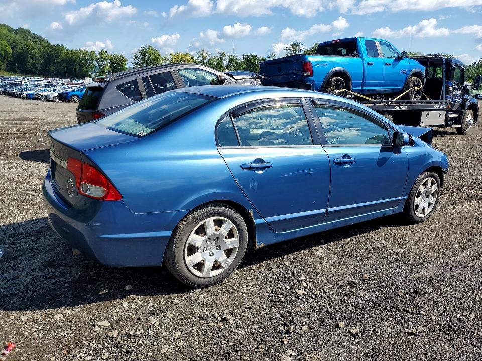 Photo 3 from auction – 2010 HONDA CIVIC with VIN 2HGFA1F53AH559332
