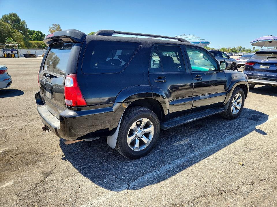 Photo 3 from auction – 2007 TOYOTA 4RUNNER with VIN JTEZU17R170097558