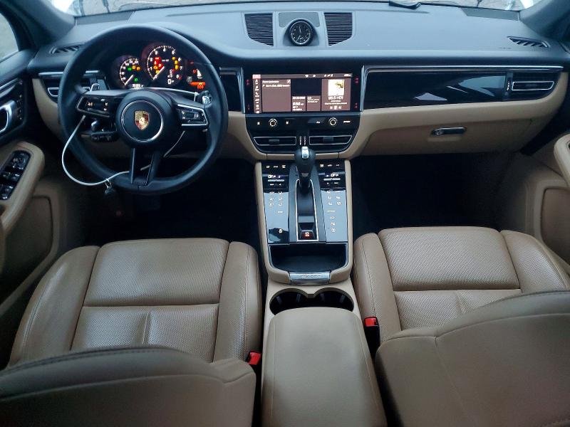 Photo 8 from auction – 2023 PORSCHE MACAN with VIN WP1AA2A51PLB10439