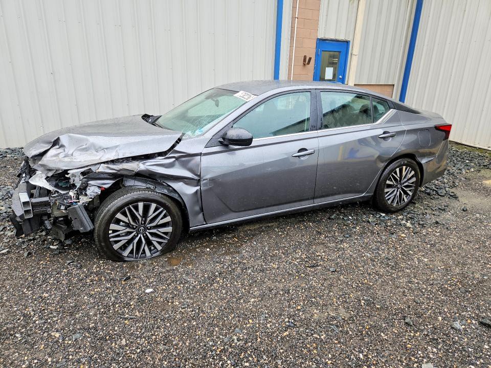 NISSAN ALTIMA 2026 with VIN 1N4BL4DV7TN319390 - Photo from auction
