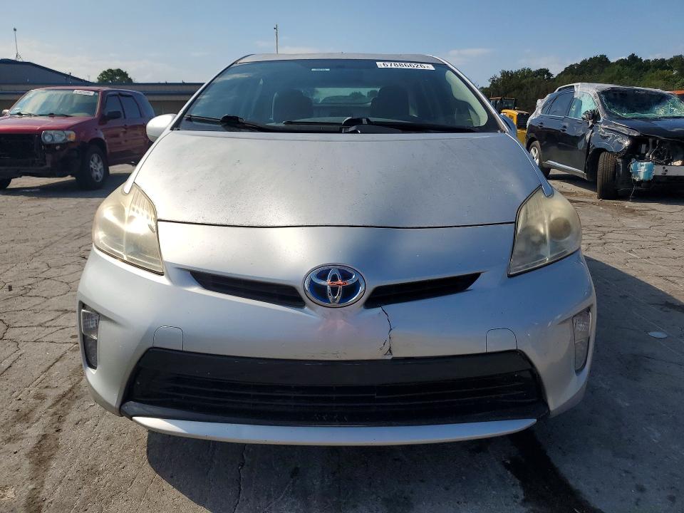 Photo 5 from auction – 2012 TOYOTA PRIUS with VIN JTDKN3DU3C5412347