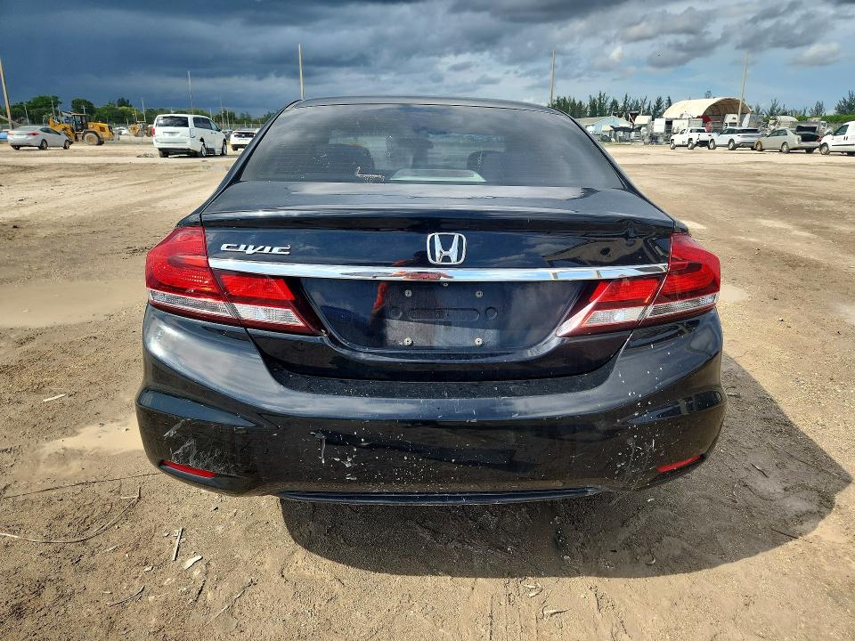 Снимка 6 от търг – 2015 HONDA CIVIC с VIN 19XFB2F53FE228903