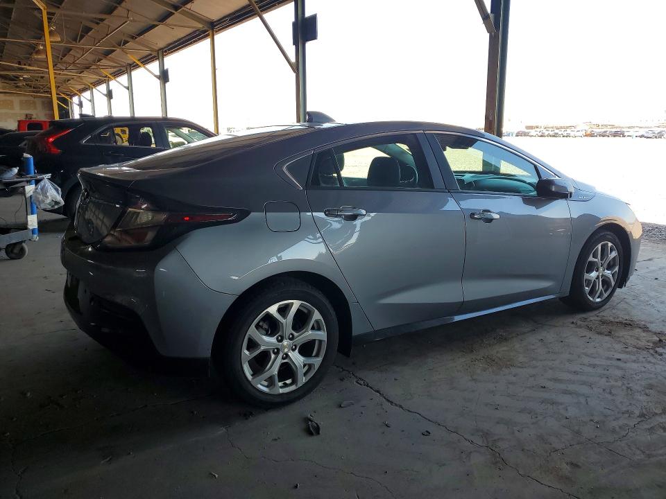 Photo 3 from auction – 2018 CHEVROLET VOLT with VIN 1G1RB6S53JU152970