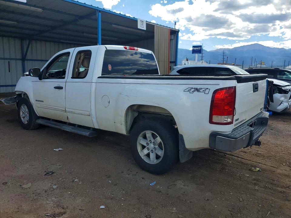 Photo 2 from auction – 2011 GMC SIERRA with VIN 1GTR2VE35BZ206897