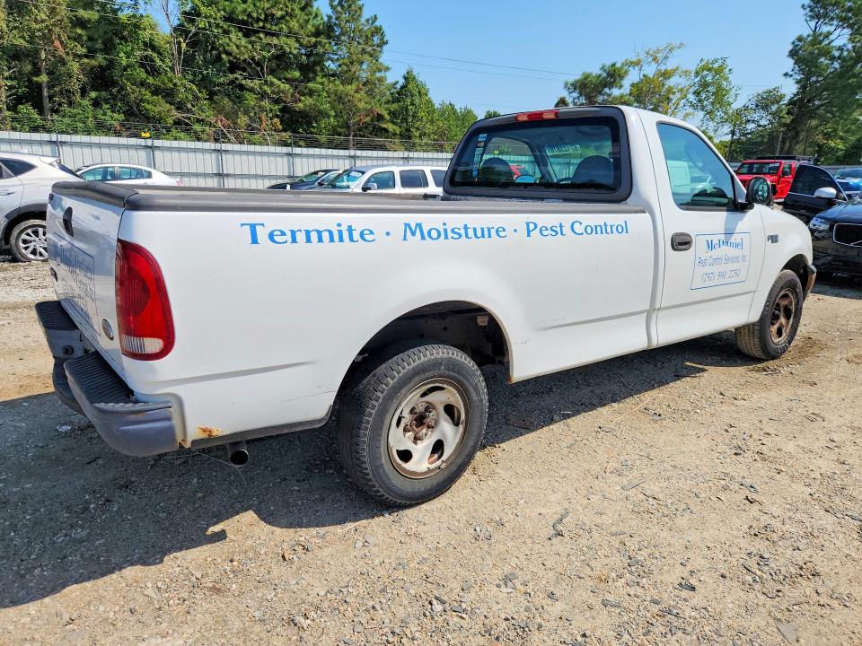 Фото 3 с аукциона – 2003 FORD F150 с VIN 1FTRF17233NB08266