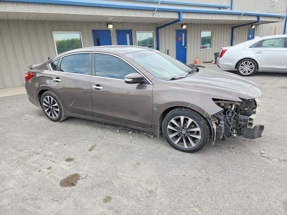 Photo 4 from auction – 2016 NISSAN ALTIMA with VIN 1N4AL3APXGC189232