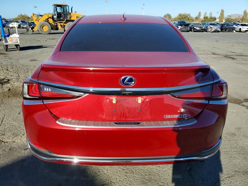 Снимка 6 от търг – 2019 LEXUS ES с VIN JTHB21B10K2038607