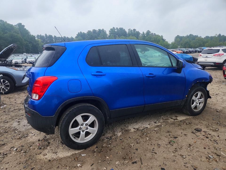 Photo 3 from auction – 2016 CHEVROLET TRAX with VIN KL7CJNSB6GB697787