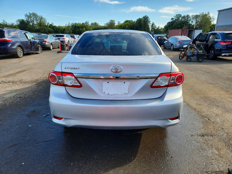 Photo 6 from auction – 2013 TOYOTA COROLLA with VIN 5YFBU4EE0DP181623