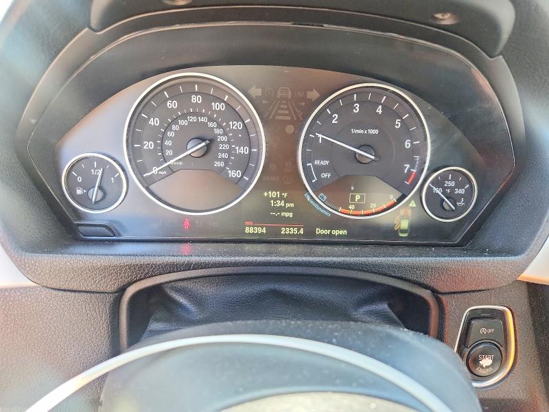 Photo 9 from auction – 2012 BMW 328 with VIN WBA3A5C50CF345218