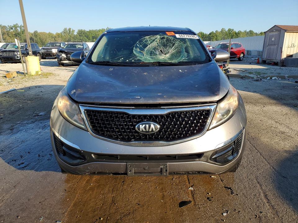 Foto 5 de la subasta – 2016 KIA SPORTAGE con VIN KNDPBCAC1G7872532