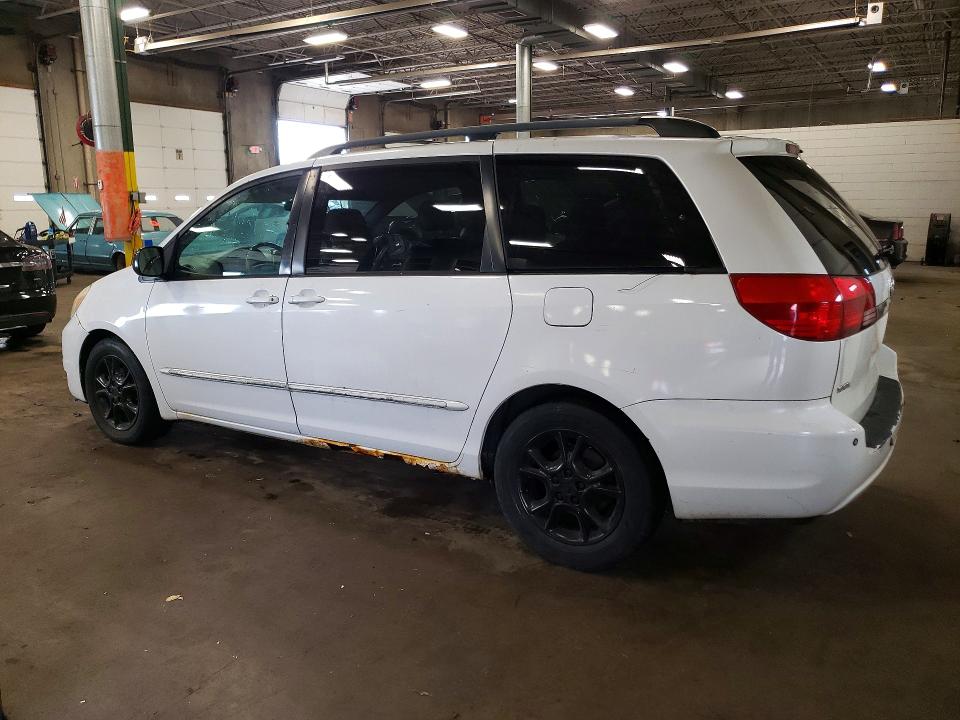 Снимка 2 от търг – 2005 TOYOTA SIENNA с VIN 5TDZA22C85S320811