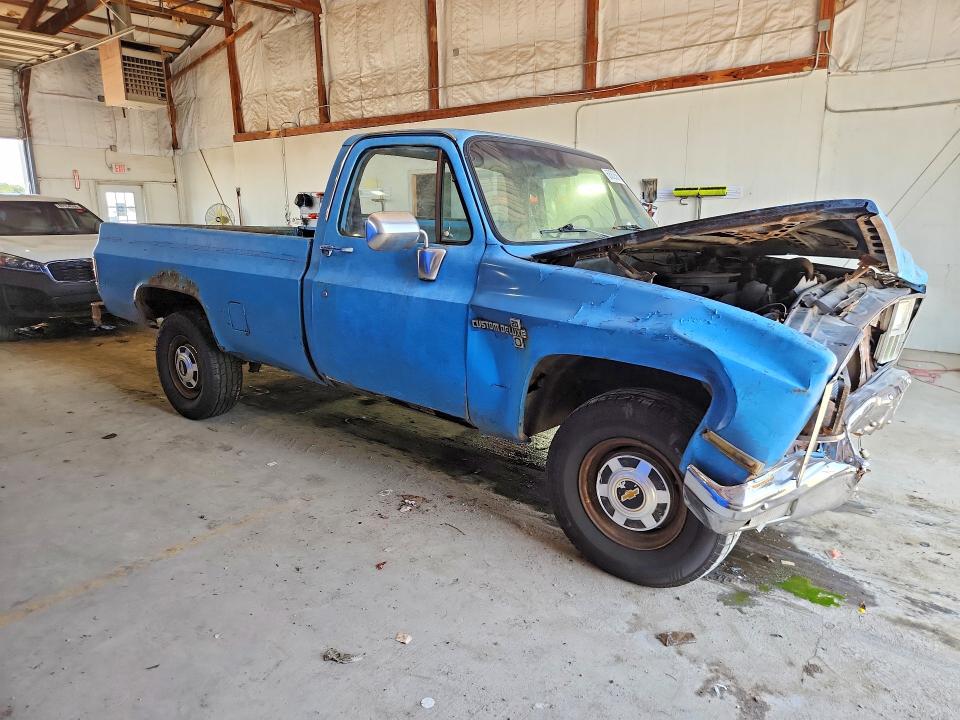 Снимка 4 от търг – 1981 CHEVROLET C20 с VIN 1GCGC24M1BF322919