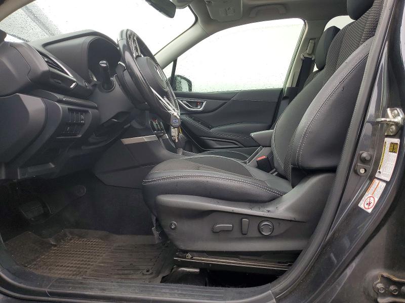 Photo 7 from auction – 2019 SUBARU FORESTER with VIN JF2SKAECXKH419538