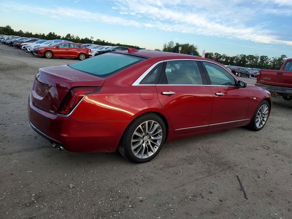 Photo 3 from auction – 2018 CADILLAC CT6 with VIN 1G6KD5RS0JU106721