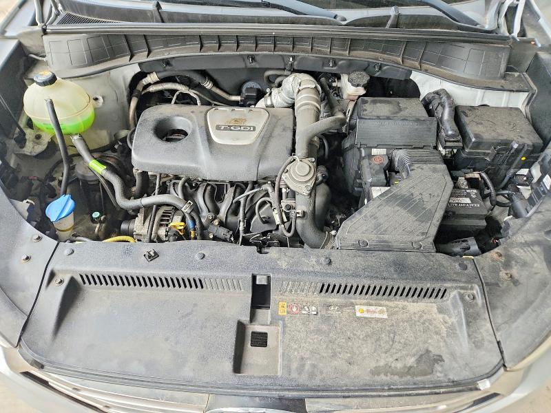 Photo 12 from auction – 2018 HYUNDAI TUCSON with VIN KM8J33A20JU737671