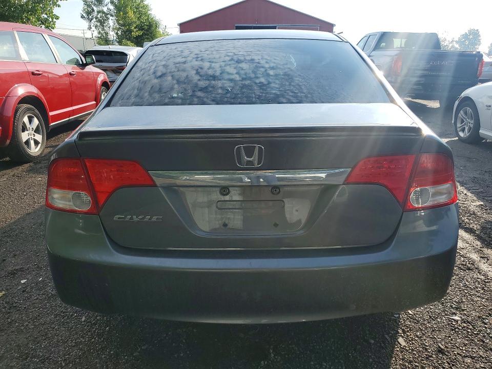Photo 6 from auction – 2011 HONDA CIVIC with VIN 2HGFA1F64BH102961