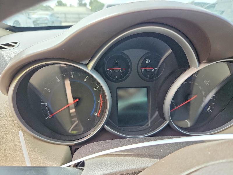 Photo 9 from auction – 2015 CHEVROLET CRUZE with VIN 1G1PE5SB2F7130687