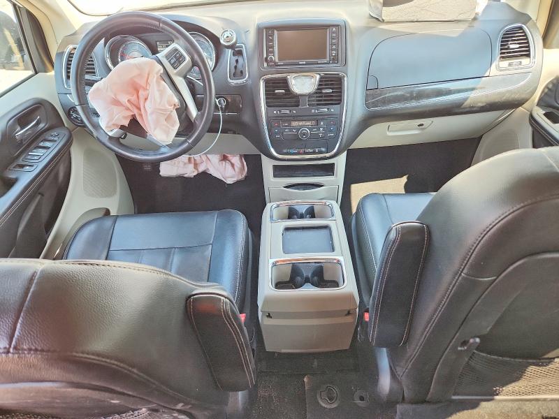 Photo 8 from auction – 2016 CHRYSLER TOWN & COUNTRY with VIN 2C4RC1BG5GR291920