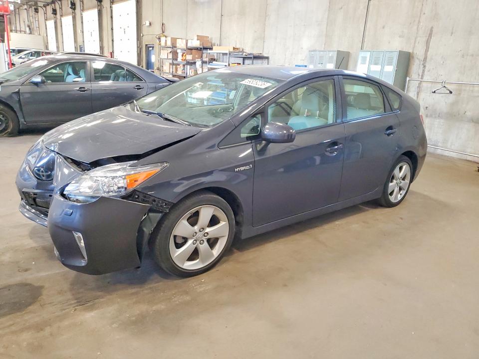 TOYOTA PRIUS 2014 z numerem VIN JTDKN3DU8E1783269 - Zdjęcie z aukcji