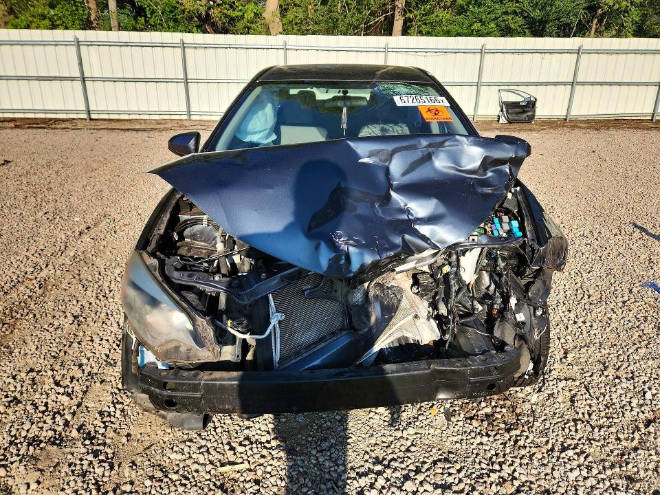 Photo 5 from auction – 2016 TOYOTA COROLLA with VIN 2T1BURHE6GC590061