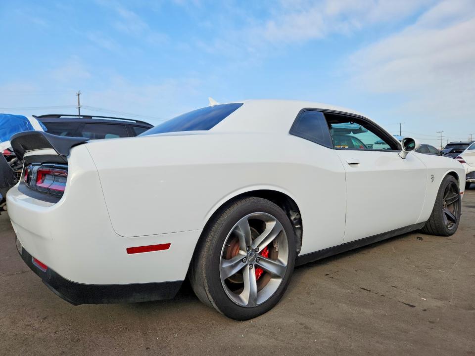 Фото 3 с аукциона – 2021 DODGE CHALLENGER с VIN 2C3CDZC90MH664336