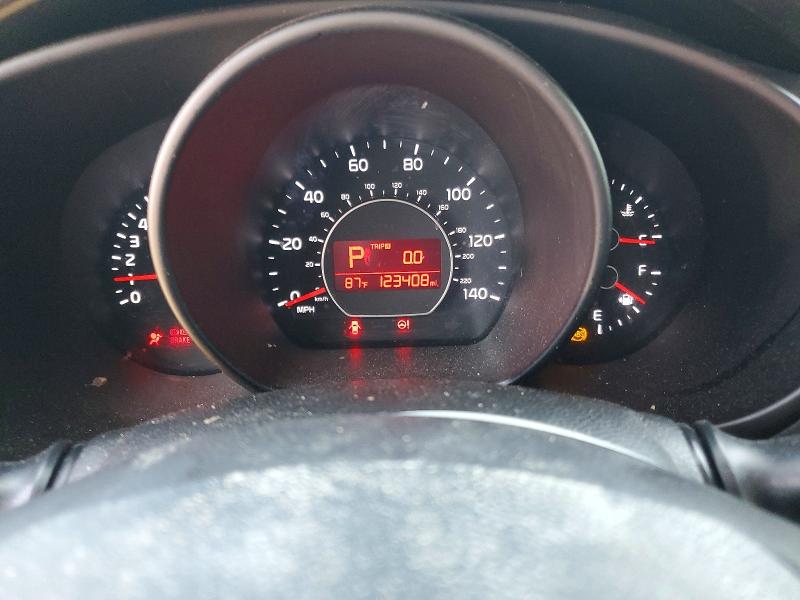 Photo 9 from auction – 2017 KIA SOUL with VIN KNDJN2A24H7419442
