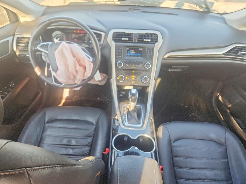 Photo 8 from auction – 2016 FORD FUSION with VIN 3FA6P0HD1GR114487