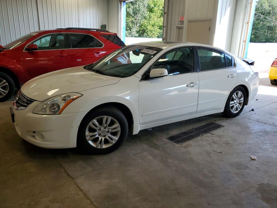 NISSAN ALTIMA 2022 with VIN 1N4AL2AP7CC140722 - Photo from auction