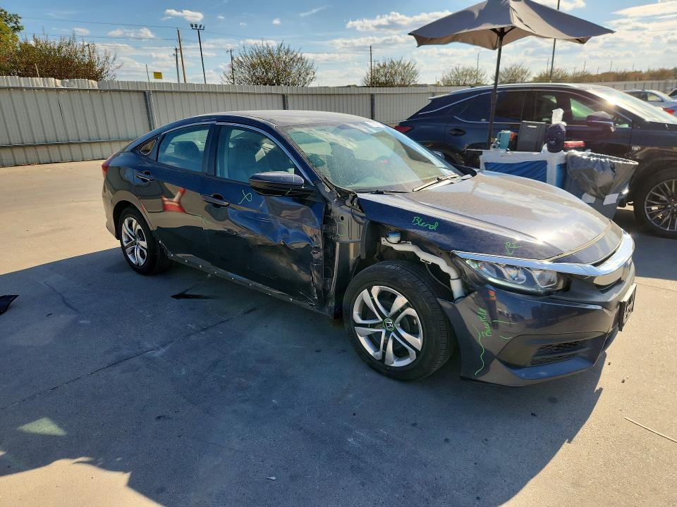 Photo 4 from auction – 2017 HONDA CIVIC with VIN 19XFC2F57HE069366