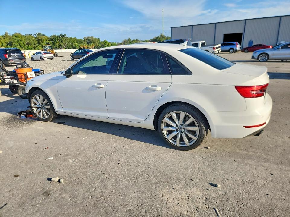 Photo 2 from auction – 2017 AUDI A4 with VIN WAUANAF41HN006732