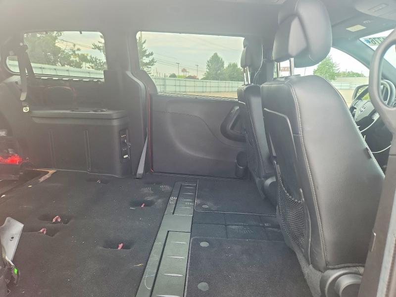 Photo 11 from auction – 2017 DODGE GRAND CARAVAN with VIN 2C4RDGCG2HR631380
