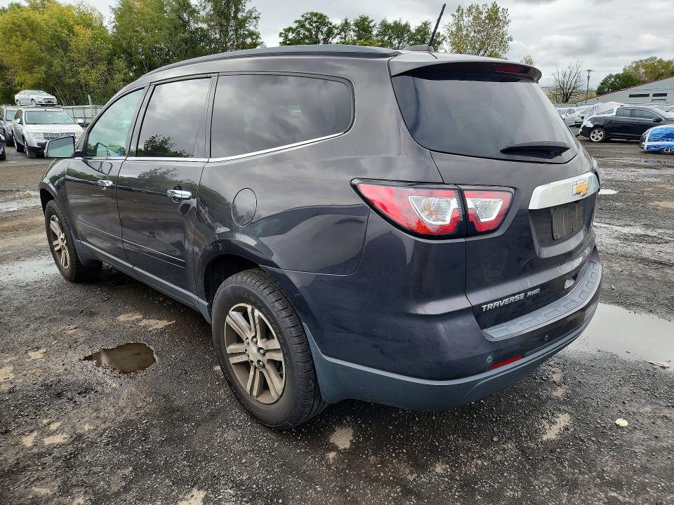 Photo 2 from auction – 2017 CHEVROLET TRAVERSE with VIN 1GNKVHKD6HJ200239
