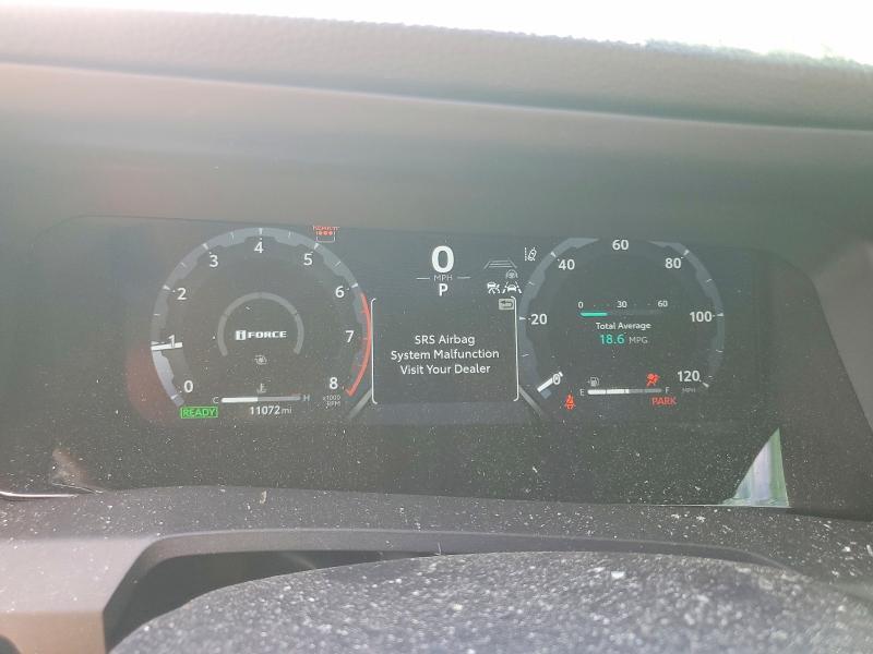 Photo 9 from auction – 2025 TOYOTA 4RUNNER with VIN JTEVB5BR5S5017015