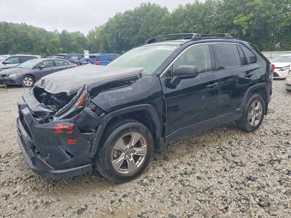 TOYOTA RAV4 2022 with VIN JTMLWRFV1ND147172 - Photo from auction