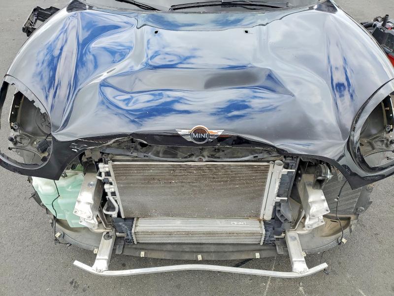 Photo 11 from auction – 2017 MINI COOPER with VIN WMZYV5C39H3E01714