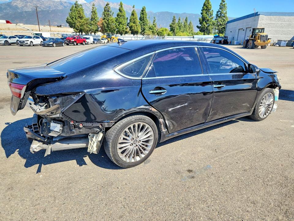 Photo 3 from auction – 2018 TOYOTA AVALON with VIN 4T1BK1EB9JU288688