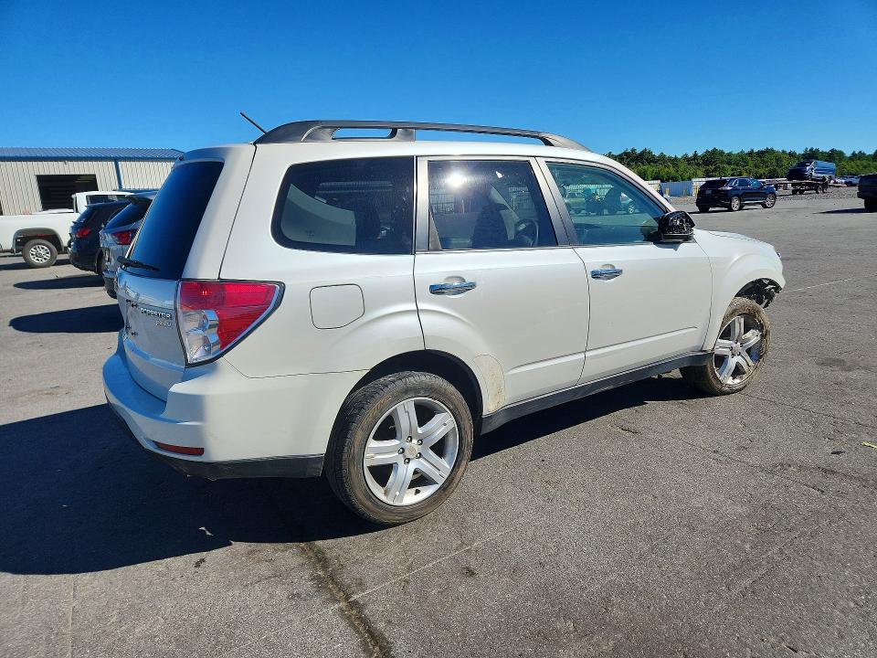 Zdjęcie 3 z aukcji – 2010 SUBARU FORESTER z VIN JF2SH6CC6AH779905