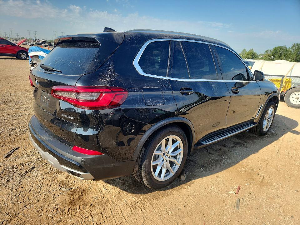 Zdjęcie 3 z aukcji – 2020 BMW X5 z VIN 5UXJU2C05LLN68021