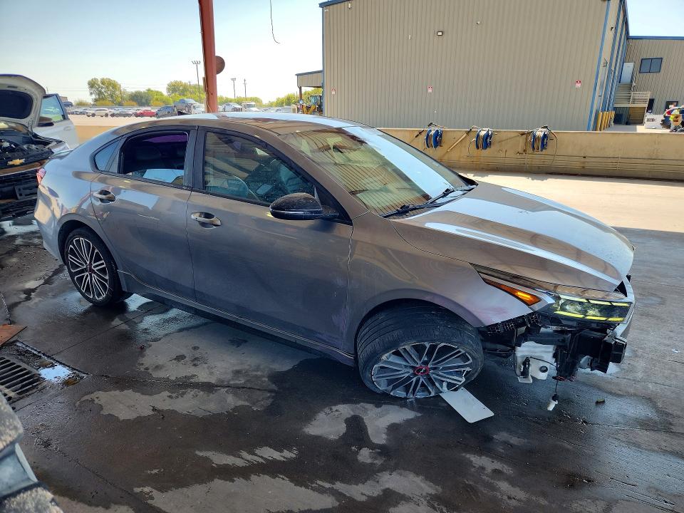 Photo 4 from auction – 2023 KIA FORTE with VIN 3KPF44AC5PE631133