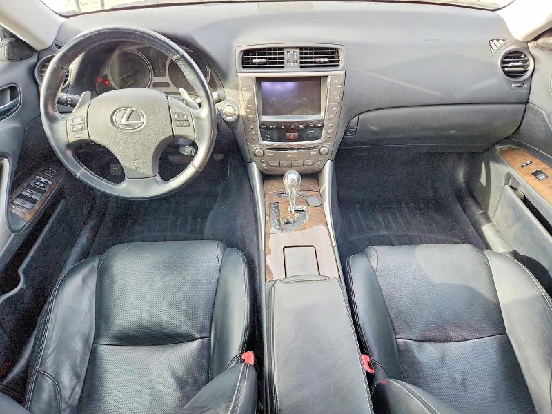 Photo 8 from auction – 2009 LEXUS IS with VIN JTHCK262092028828