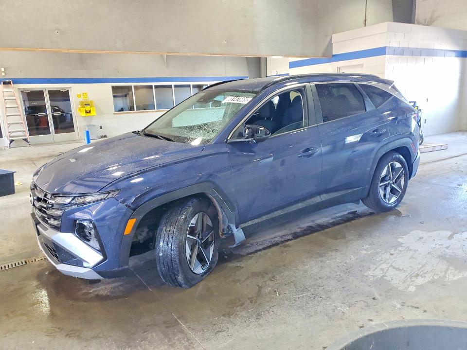Photo 1 from auction – 2026 HYUNDAI TUCSON with VIN 5NMJB3DE5TH687051