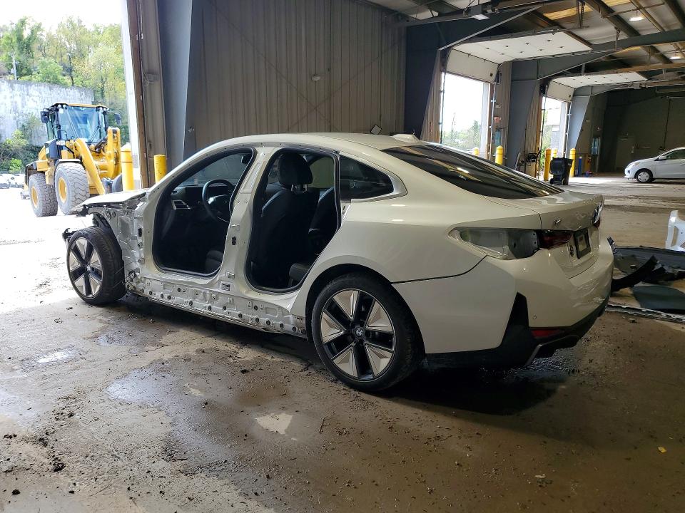 Фото 2 с аукциона – 2025 BMW I4 с VIN WBY43HD02SFU06748