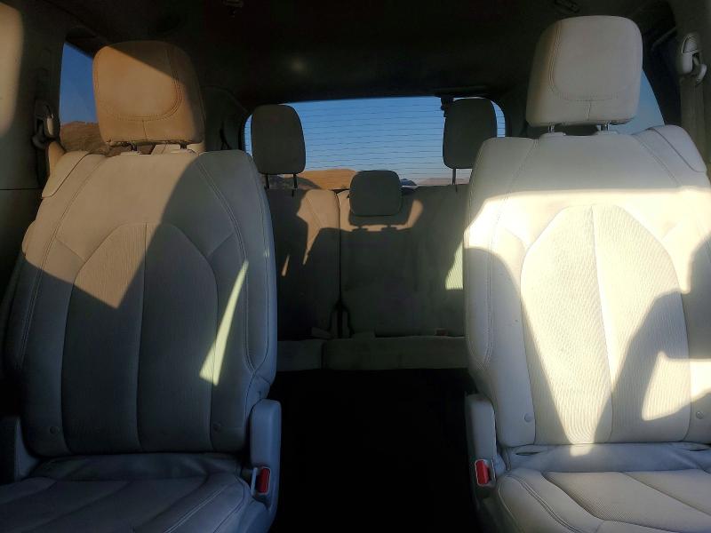 صورة رقم 10 من المزاد - 2017 CHRYSLER PACIFICA مع VIN 2C4RC1CG1HR505687