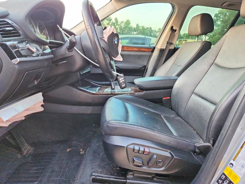 Photo 7 from auction – 2017 BMW X3 with VIN 5UXWX7C39H0U43438